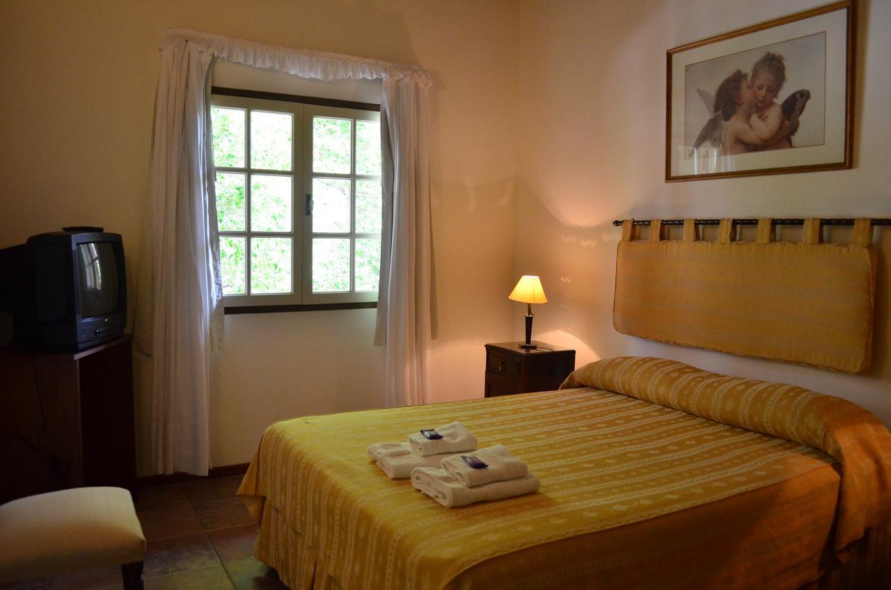 Hosteria Sajonia Villa Gesell Bagian luar foto