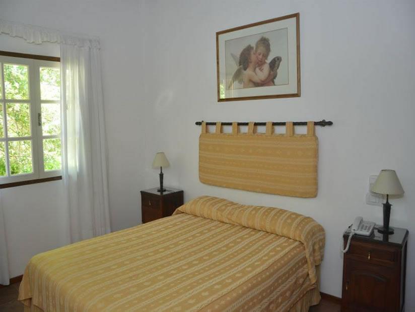 Hosteria Sajonia Villa Gesell Bagian luar foto