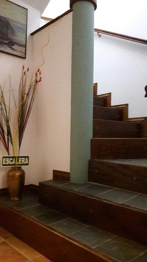 Hosteria Sajonia Villa Gesell Bagian luar foto